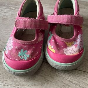 See Kai Run Pink Floral Mary Jane Shoes